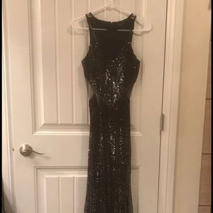 Ombré formal dress. Size 3. Great condition!